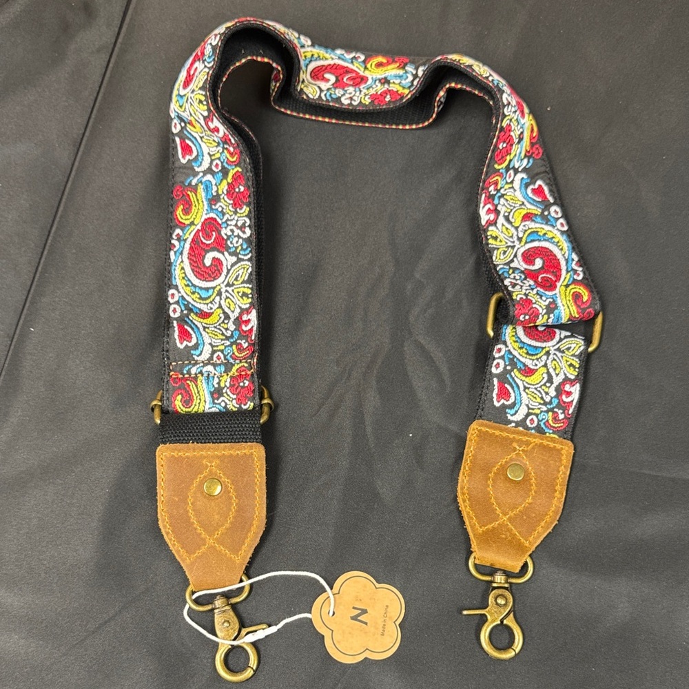 Nefelibata Colorful Paisley 2” purse Strap